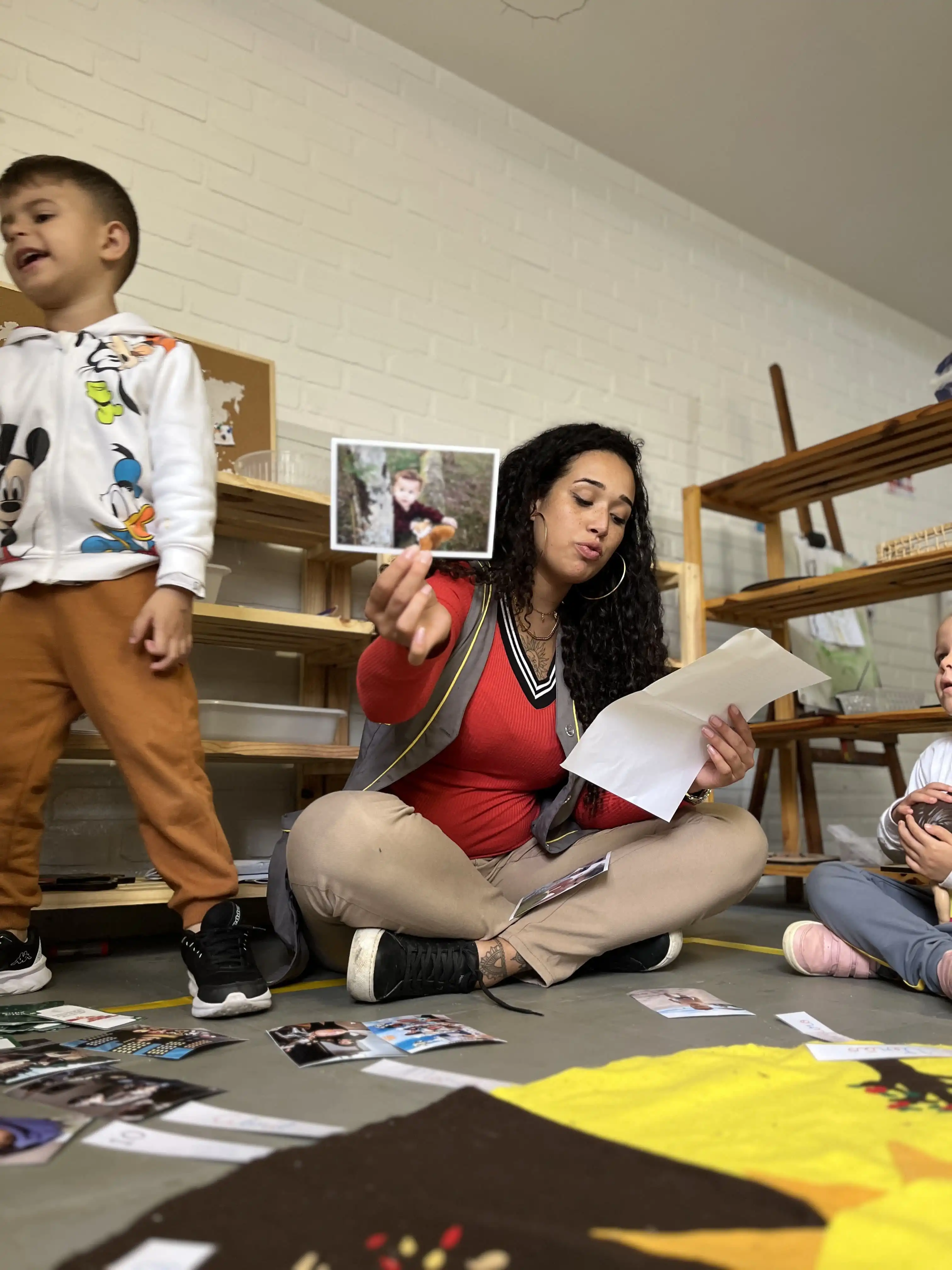 relembrando momentos no círculo da vida, aniversário montessori